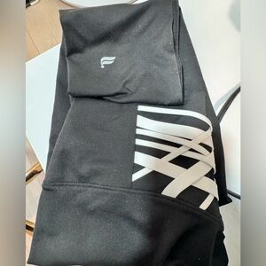 Fabletics Black and White Leggings new without tags